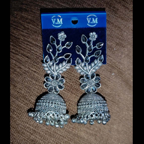 Silver Oxidized Jhumka Earrings - Picture 8 of 9